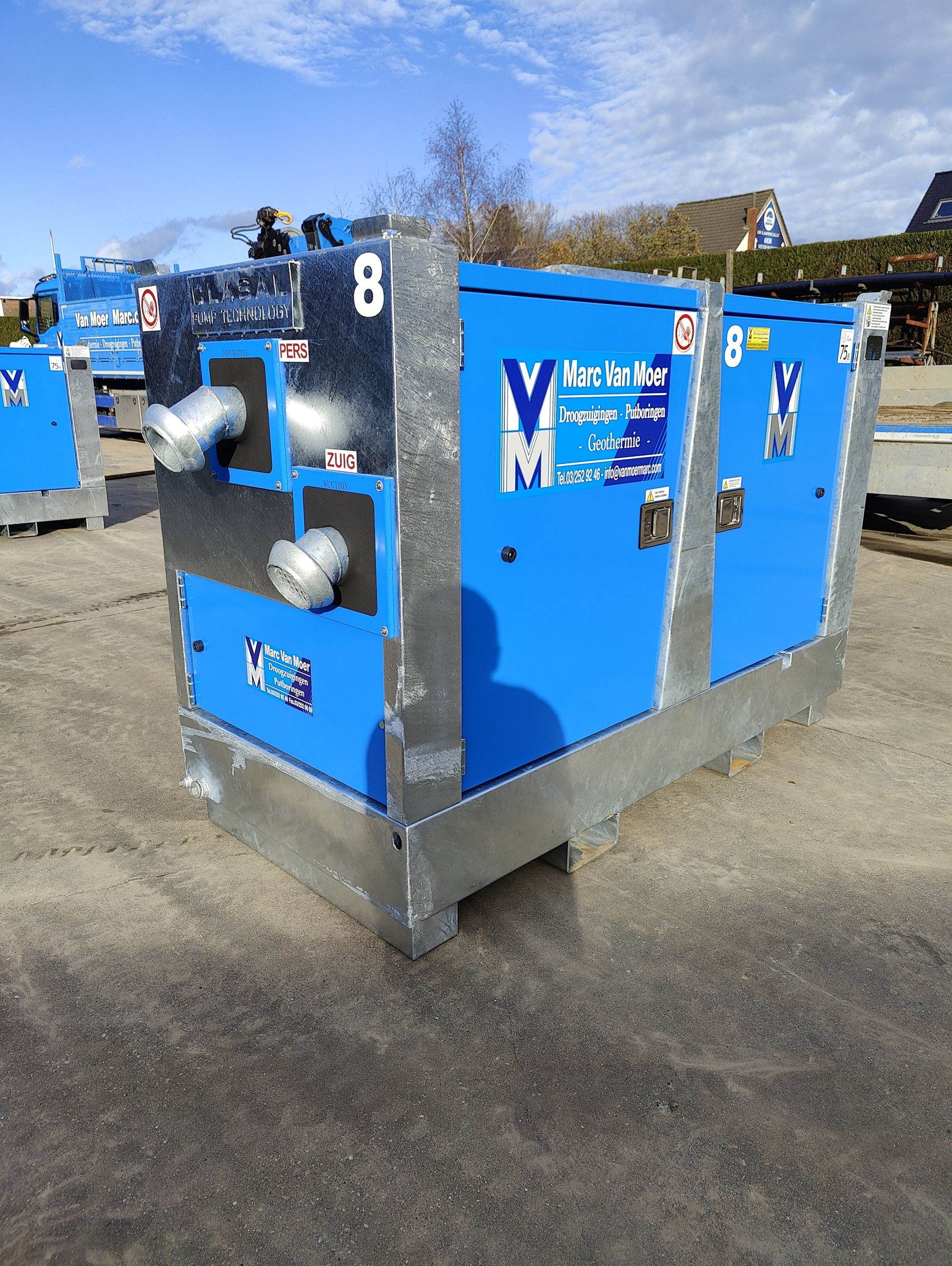 Dieselpomp van Van Moer Marc